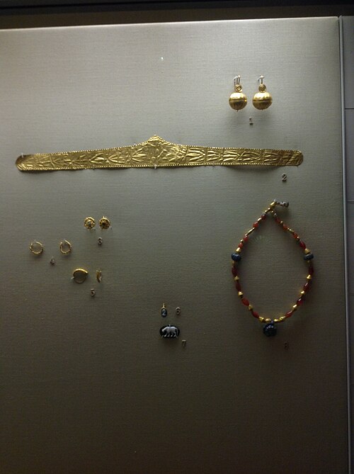 Fayl:Miletopolis Jewellery.jpg