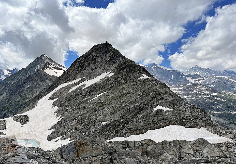 Fayl:Monte Moro 2024.jpg