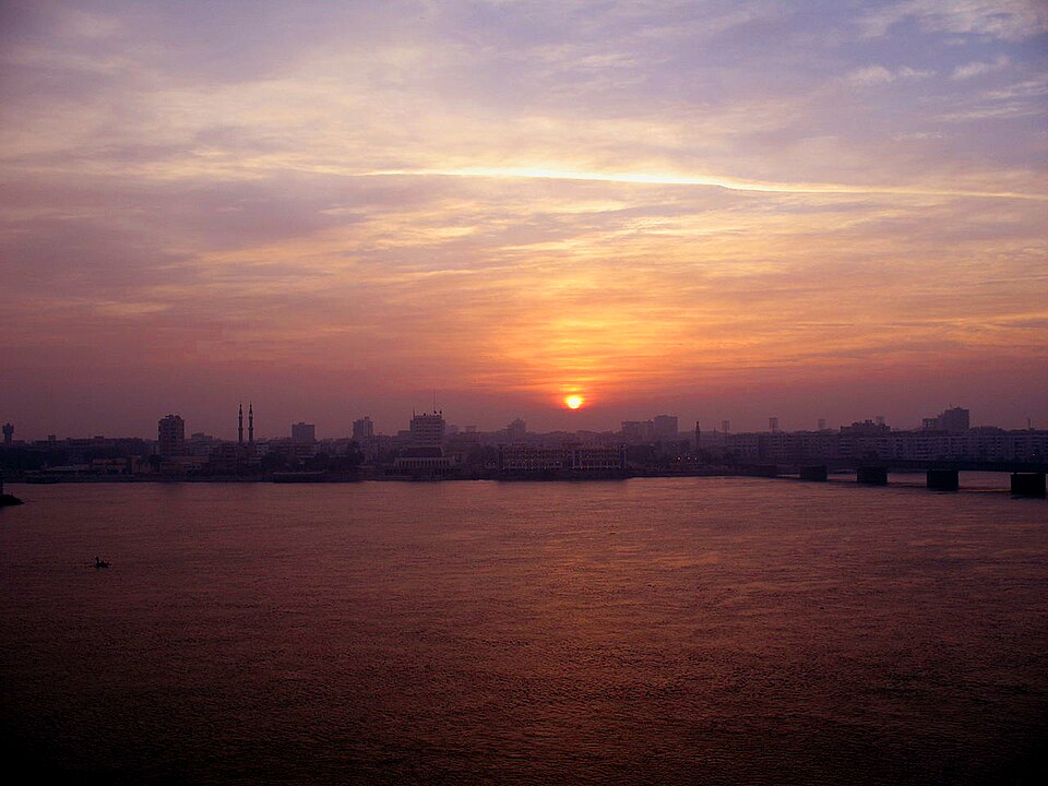 Fayl:Sohag skyline.JPG