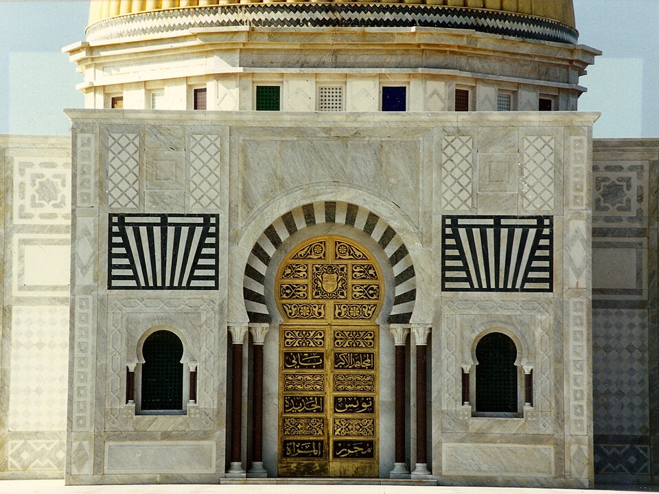 Fayl:Tunesien - Moschee.jpg