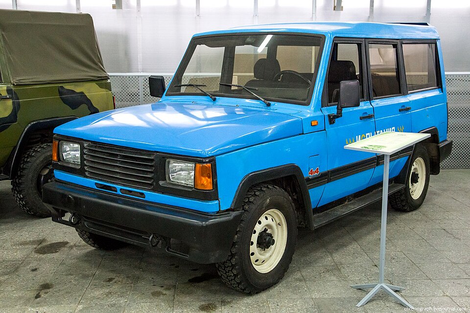 Fayl:UAZ-3172-01.jpg
