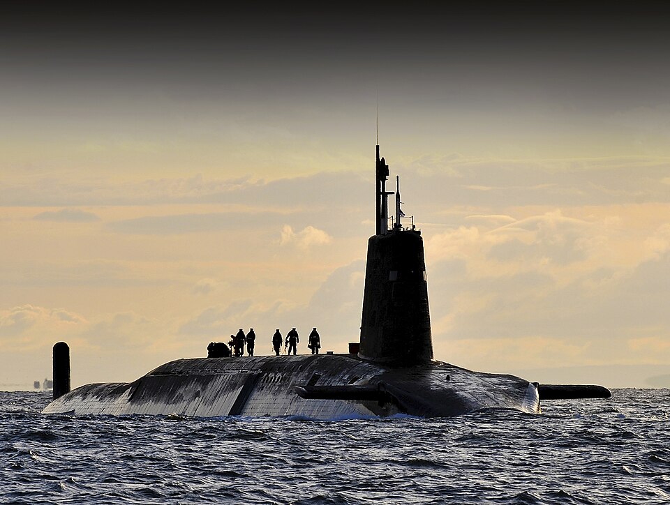 Fayl:Vanguard at Faslane 02.jpg