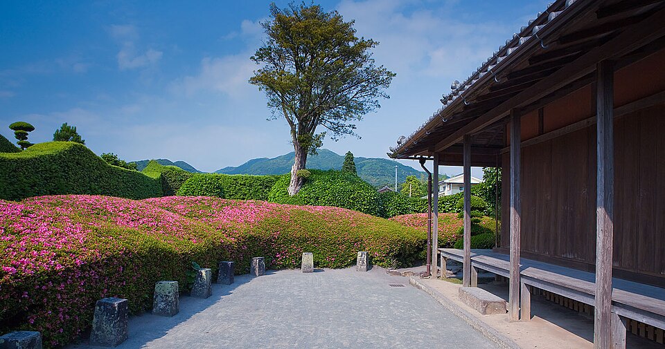 Fayl:Chiran Samurai Residence Garden (4278149091).jpg