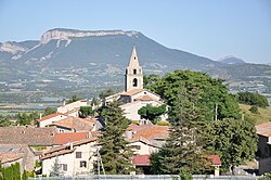 Skyline of Claret