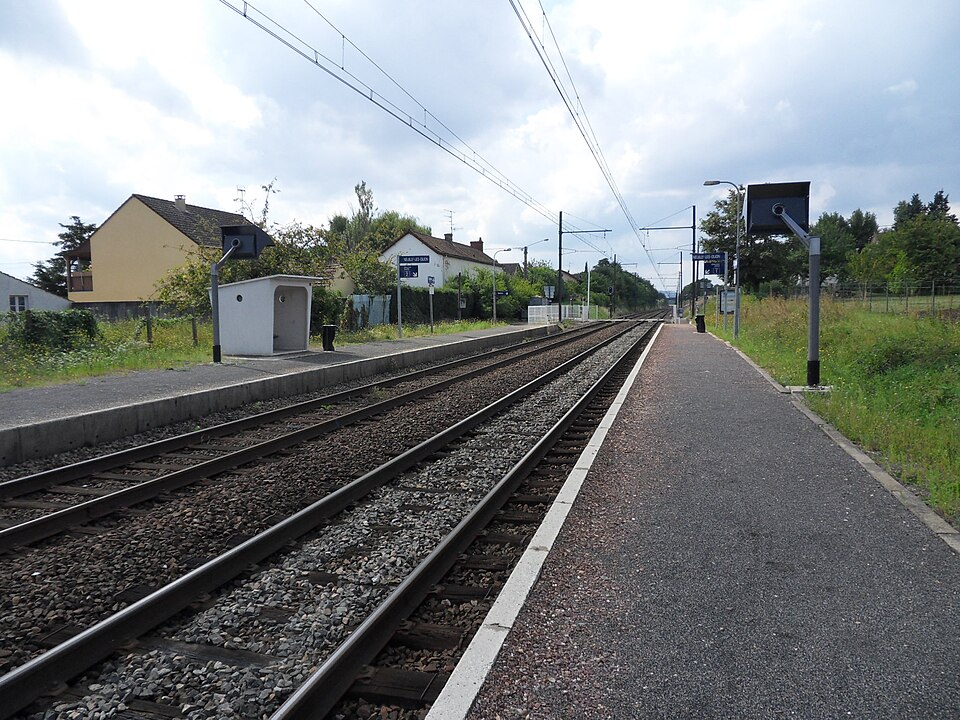 Fayl:Gare Neuilly-lès-Dijon2.JPG