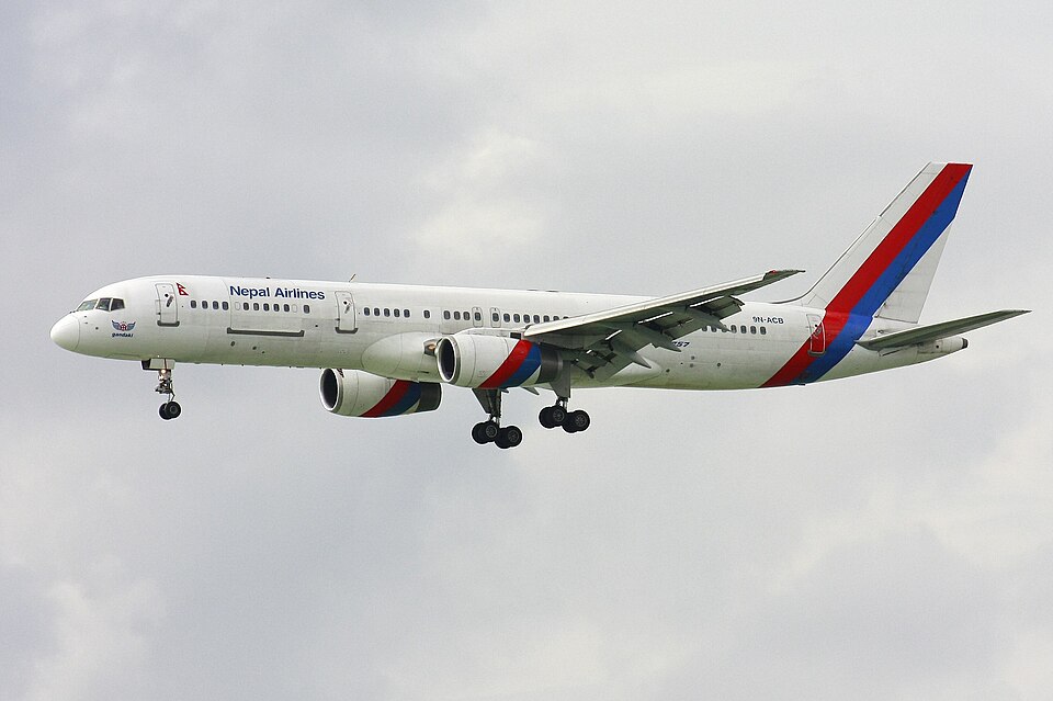 Fayl:Nepal Airlines 757-200M 9N-ACB.jpg