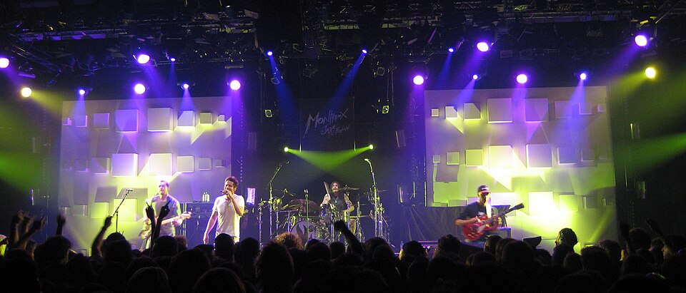 Fayl:Audioslave 2005.jpg