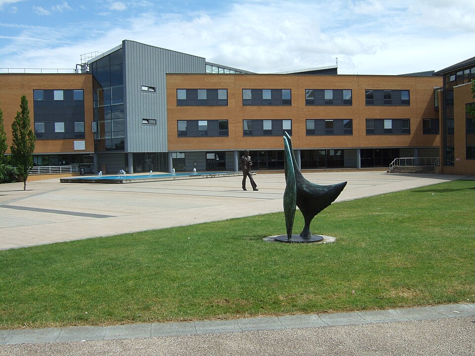 Fayl:UniSSoM.jpg