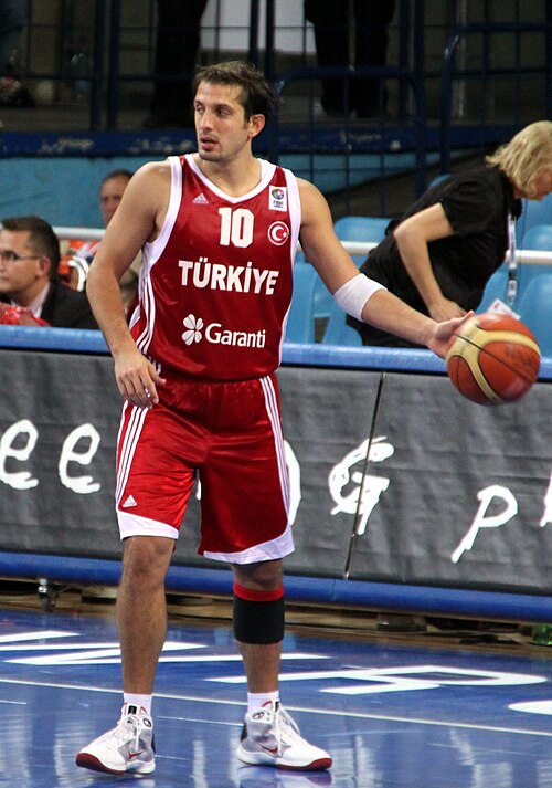 Fayl:Kerem Tunçeri (cropped).jpg
