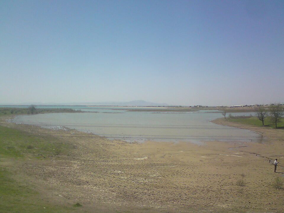 Fayl:Каттакурганское водохранилище.JPG