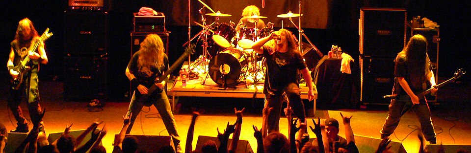Fayl:CannibalCorpse crop.jpg