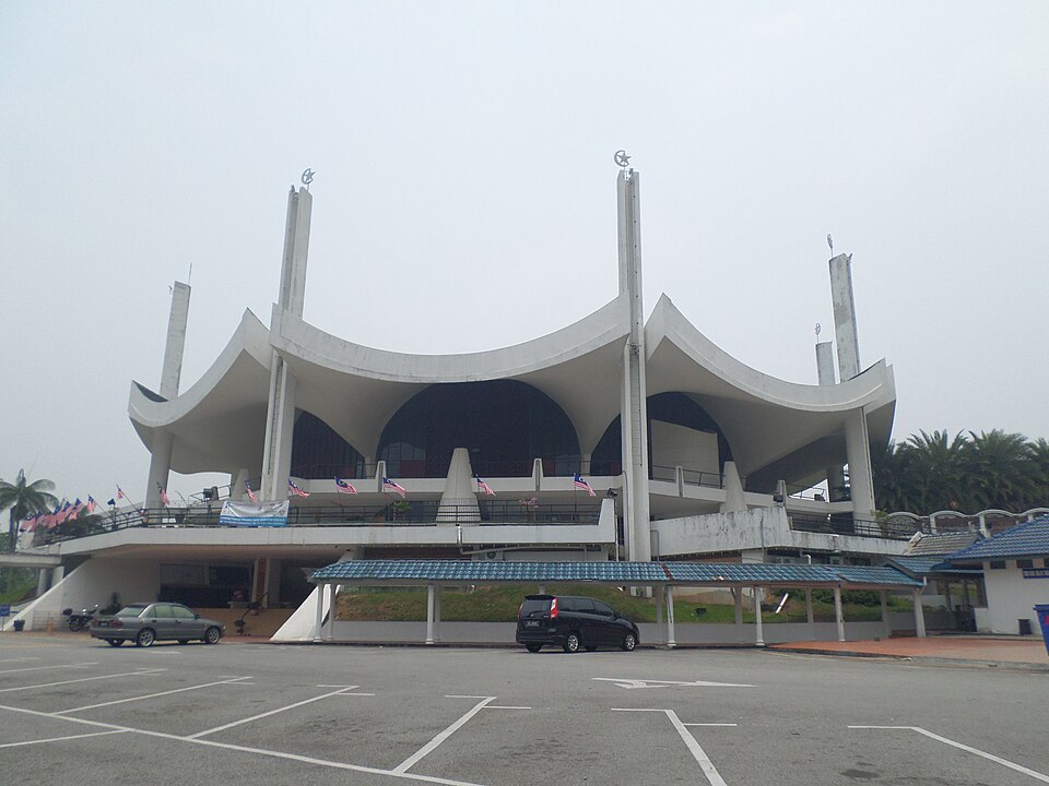 Fayl:Negeri Sembilan State Mosque.JPG