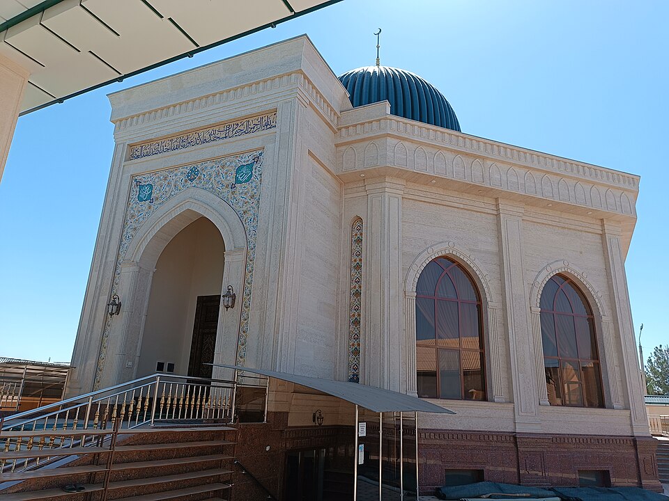 Fayl:Qilichbek Qo‘rg‘oncha masjidi1.jpg