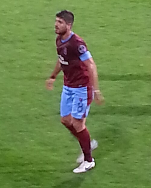 Fayl:Barış özbek TS.jpg
