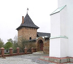 Monastirga kirish