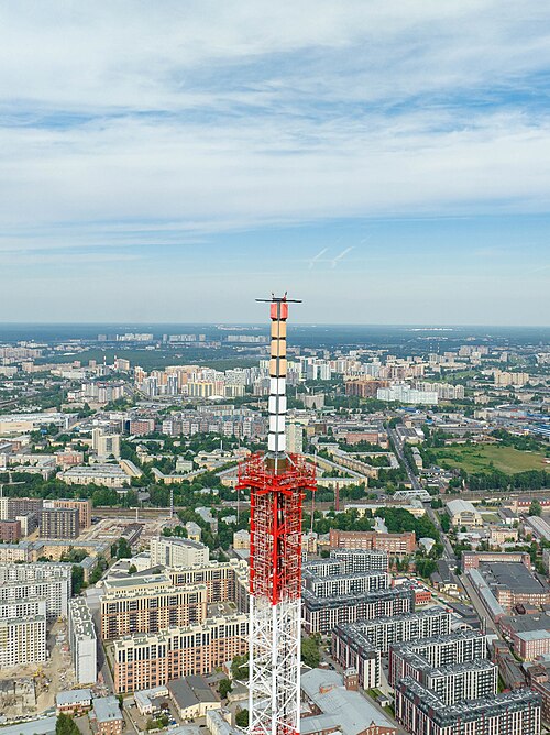 Fayl:Санкт-Петербург, телебашня, антенна.jpg