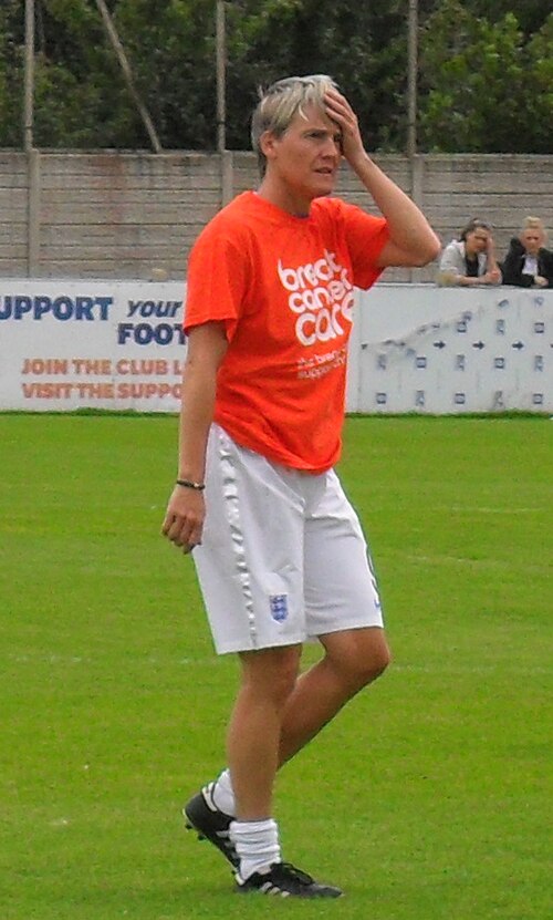 Fayl:Kaz Walker.JPG