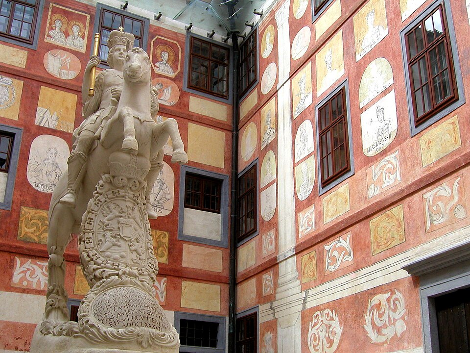 Fayl:BurgForchtenstein3.jpg