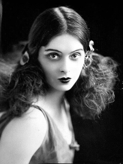 Fayl:Ninette de Valois.jpg