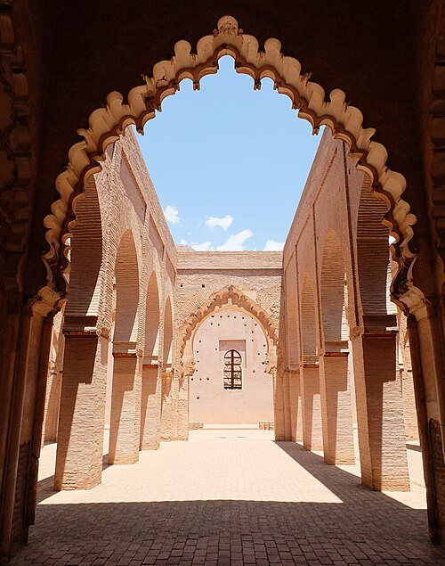 Fayl:Tinmal mosque arch DSCF8536.jpg