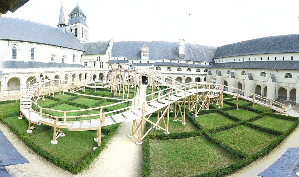 Fayl:AbbayeDeFontevraud20110830a.jpg