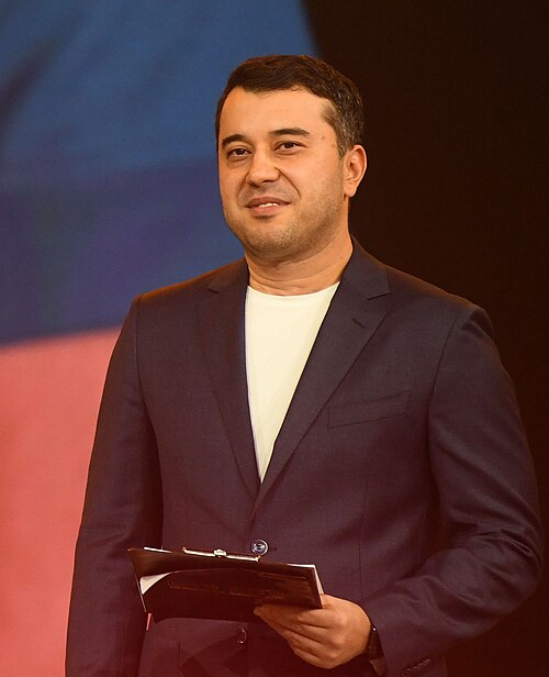 Davron Fayziyev (jurnalist)