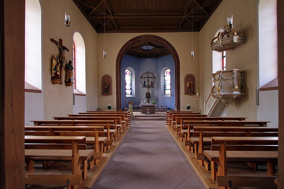 Fayl:Bobenthal-St. Michael-11-zum Chor-gje.jpg