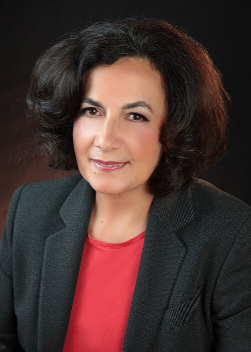 Fayl:NEVNİHAL ERDOGAN.jpg