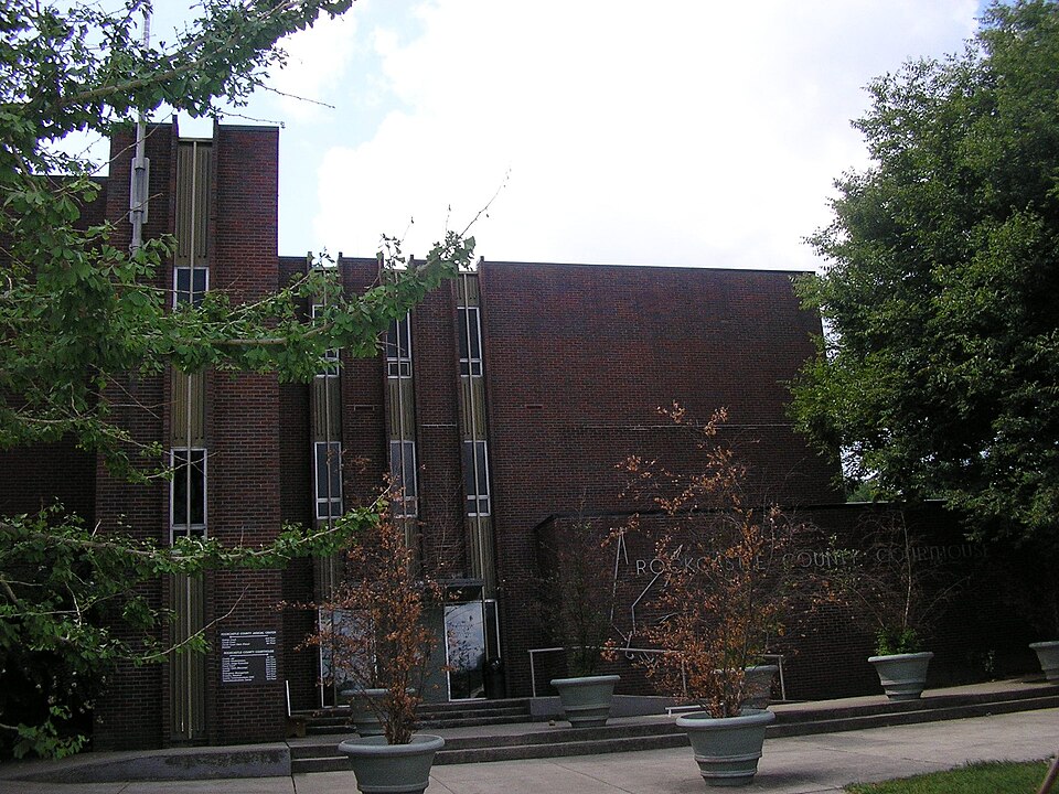 Fayl:Rockcastle County Kentucky Courthouse.jpg