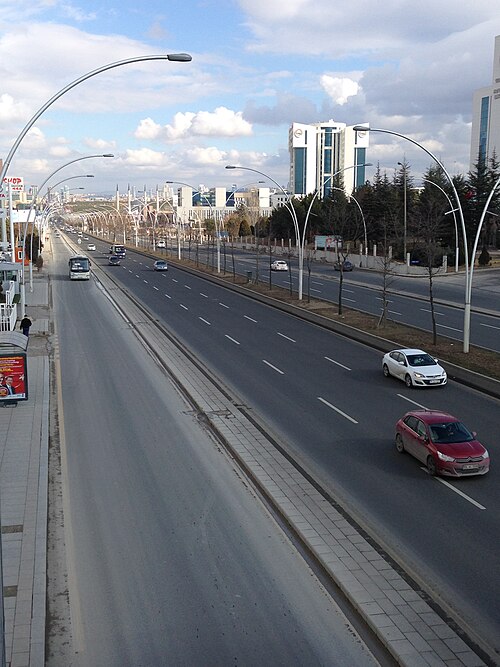 Fayl:Eskisehir-yolu3.JPG