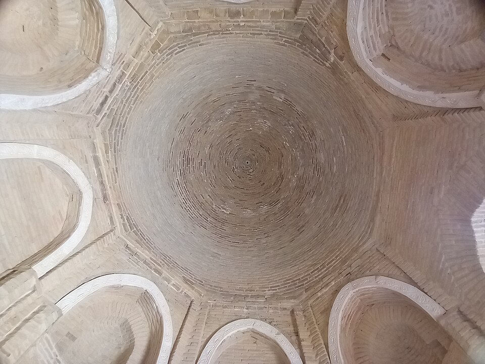 Fayl:Mir-Sayid Bakhrom Mausoleum 09.jpg