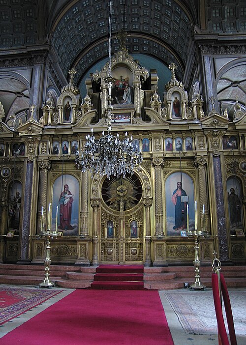 Fayl:Sv stefan interior.jpg