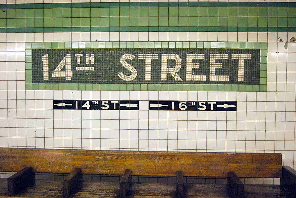 Fayl:14th Street (3124534290).jpg