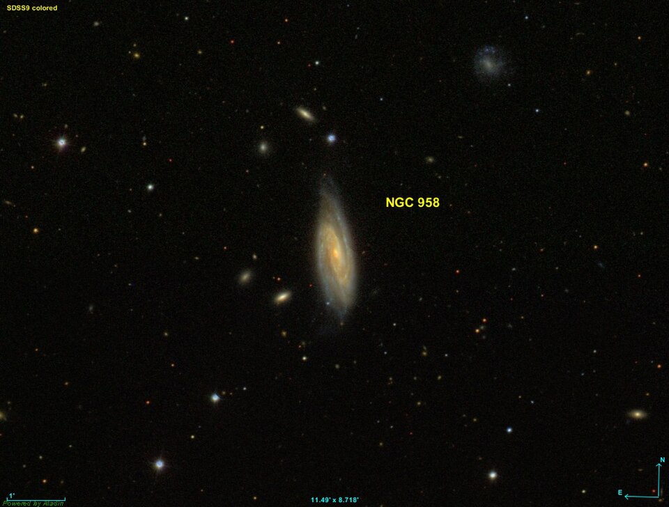 Fayl:NGC 0958 SDSS.jpg