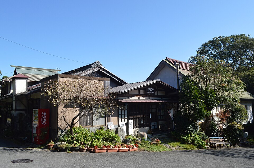 Fayl:Yoro Tomatei ryokan ac.jpg