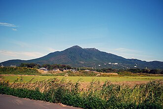 Tsukuba shahridan Tsukuba togʻining koʻrinishi