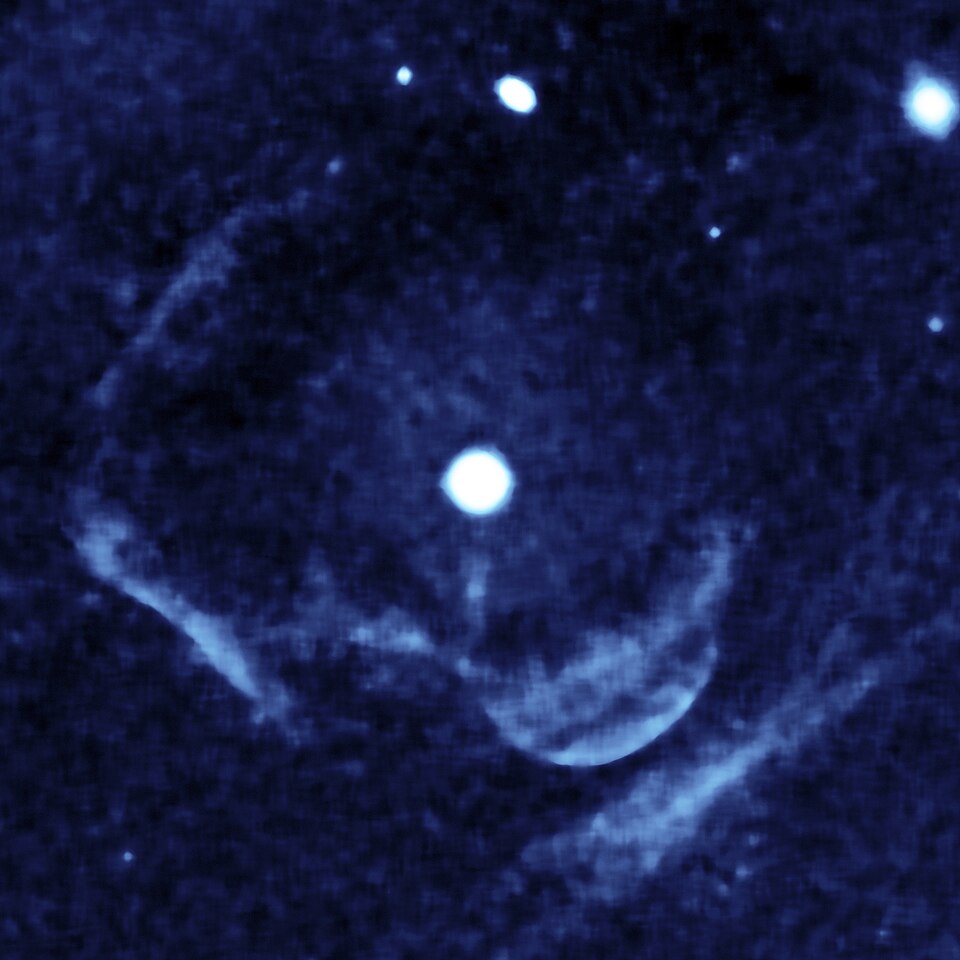 Fayl:Z Camelopardalis UV.jpg