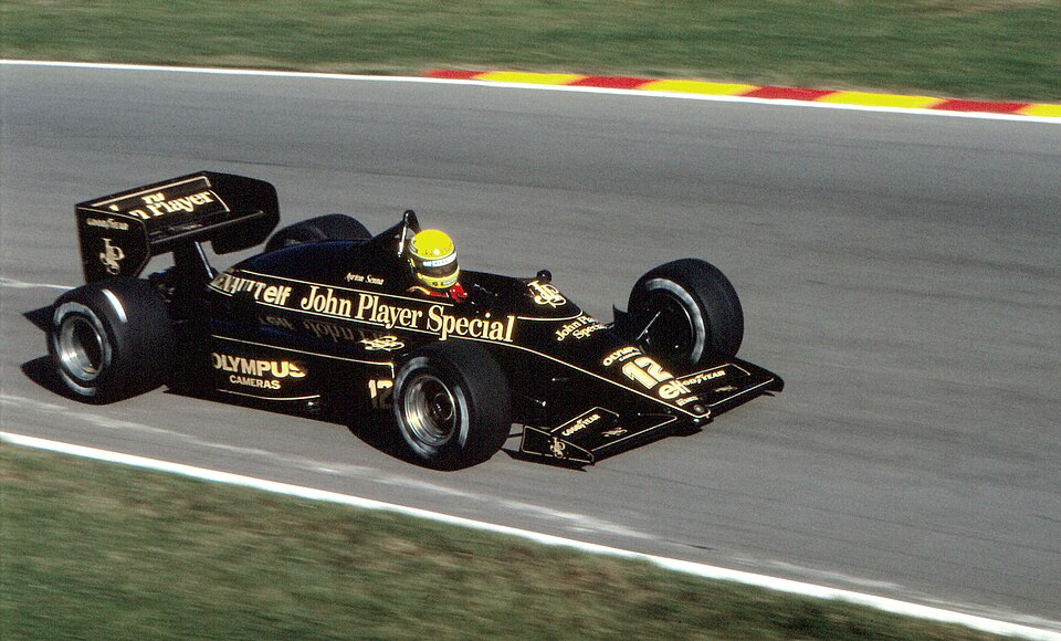 Fayl:1985 European GP Senna.jpg