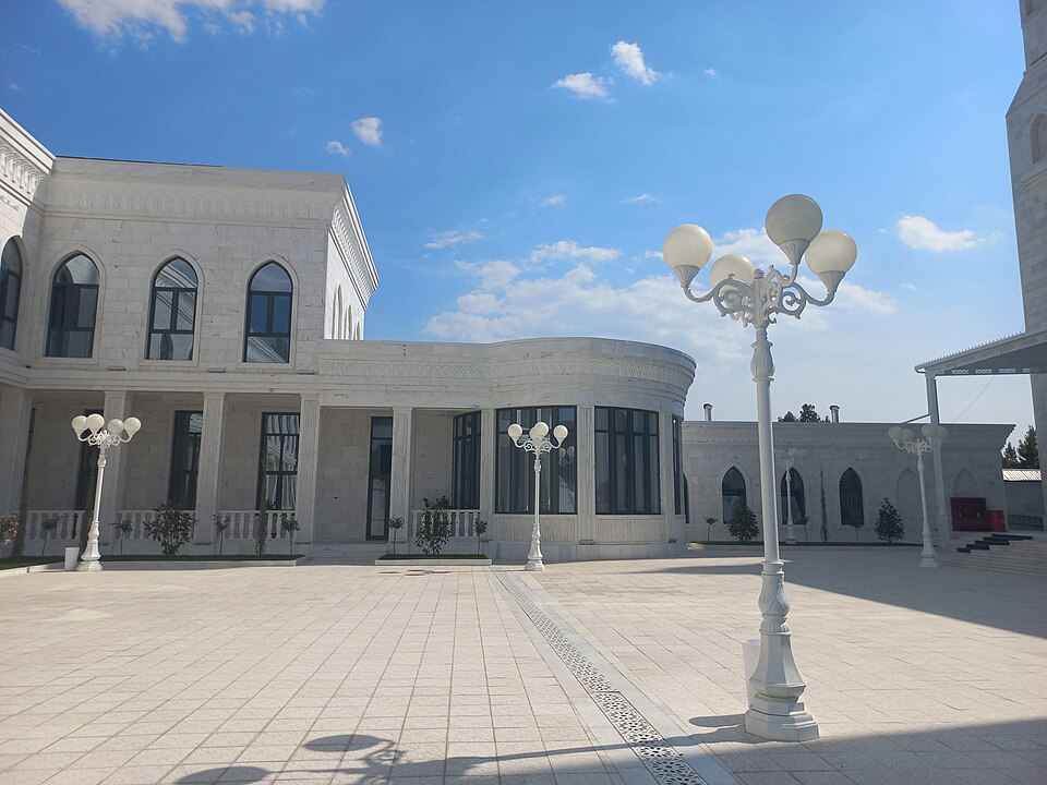 Fayl:Islomobod masjidi 7.jpg