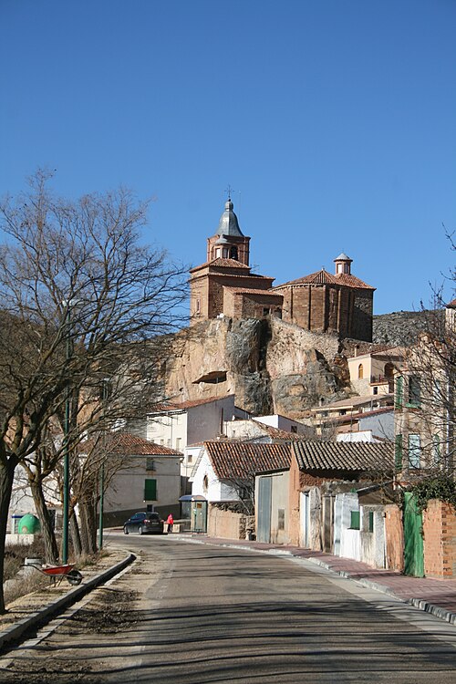 Fayl:Vista de Bijuesca, España4.JPG
