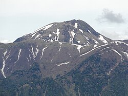 Nikko Nantay togʻidan Nikko-Shirane togʻi