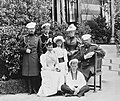 Tsar Aleksandr III Livadiyada oilasi bilan, taxminan 1890 yil