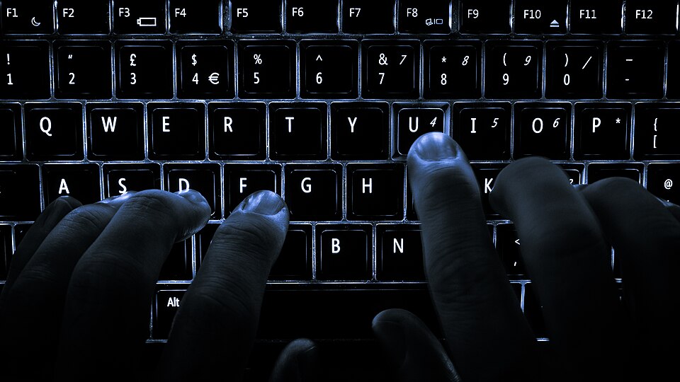Fayl:Backlit keyboard.jpg