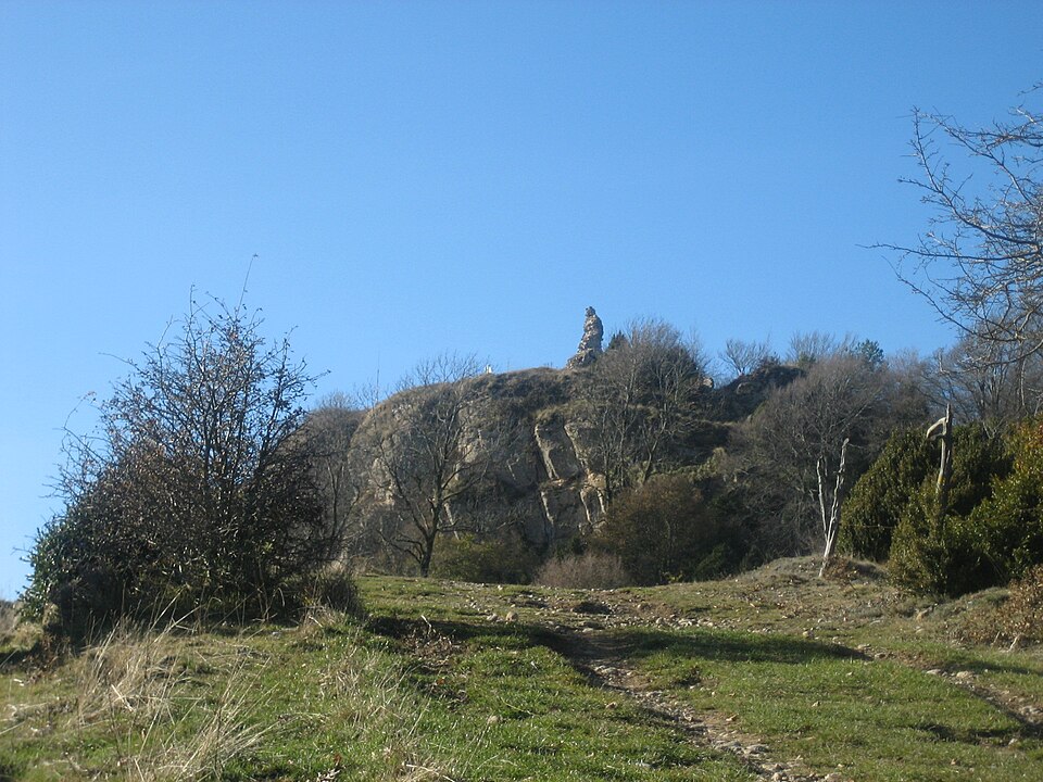 Fayl:Castell de Milany.JPG