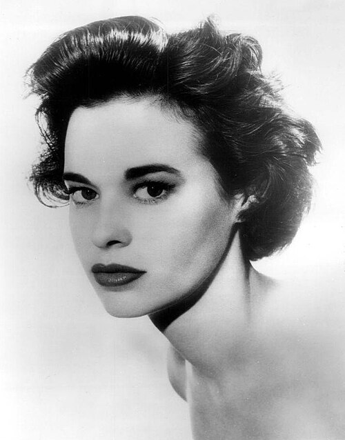 Fayl:Gloria Vanderbilt 1959.JPG