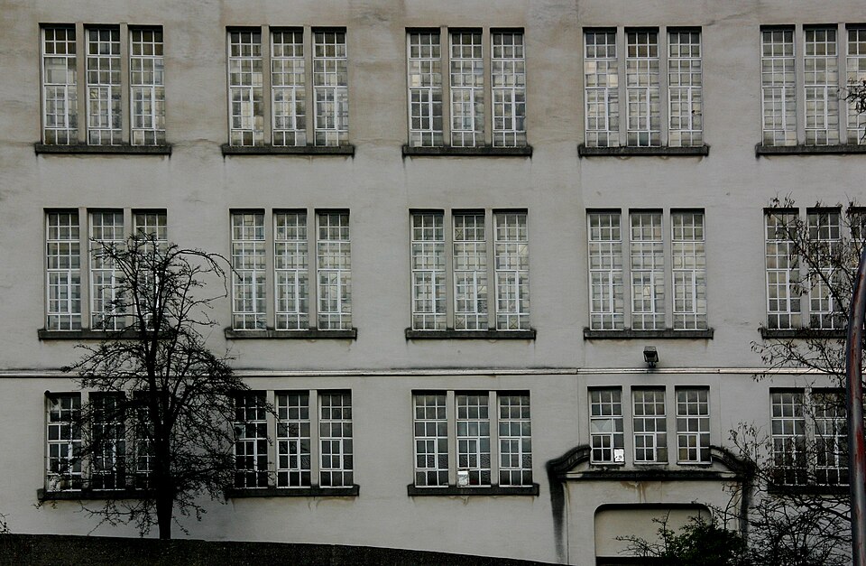 Fayl:Pirmasens-Schuhfabrik Kopp-04-gje.jpg
