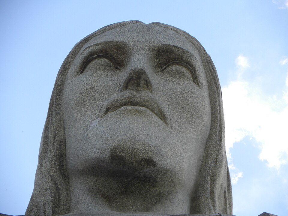Fayl:Christ the Redeemer closeup.JPG