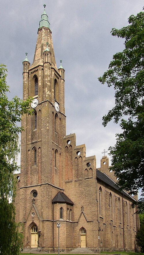 Fayl:Fehrbellin church.jpg
