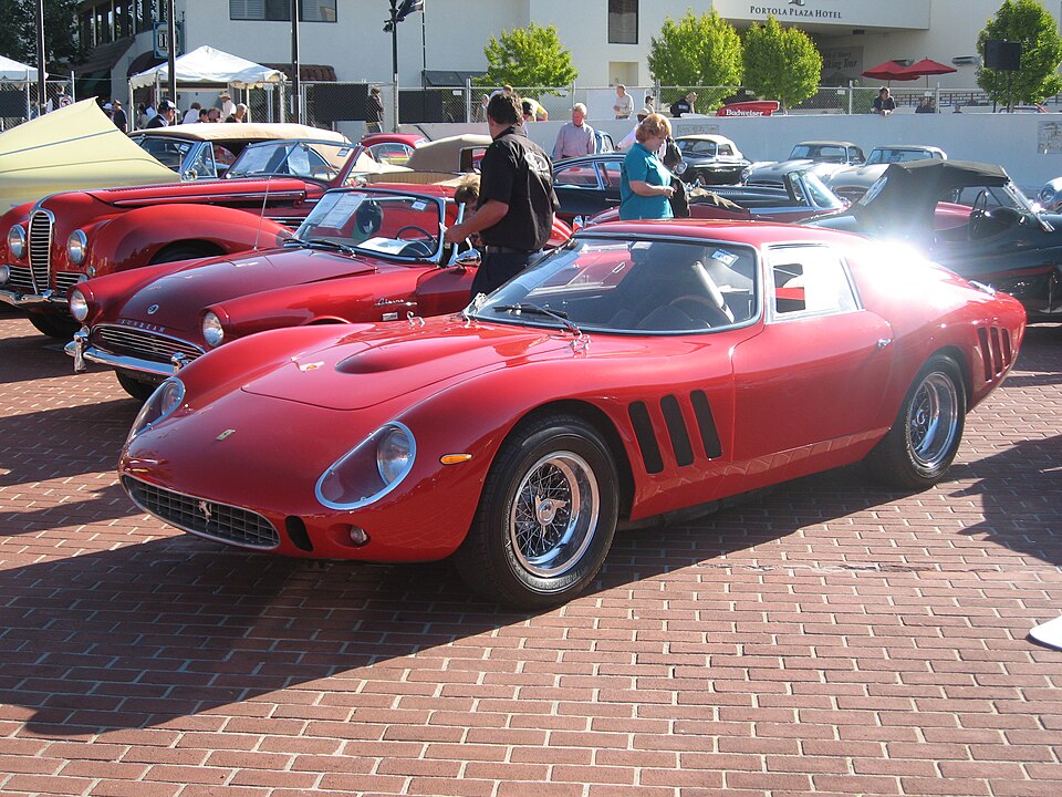 Fayl:Ferrari 250 GTO 00.jpg