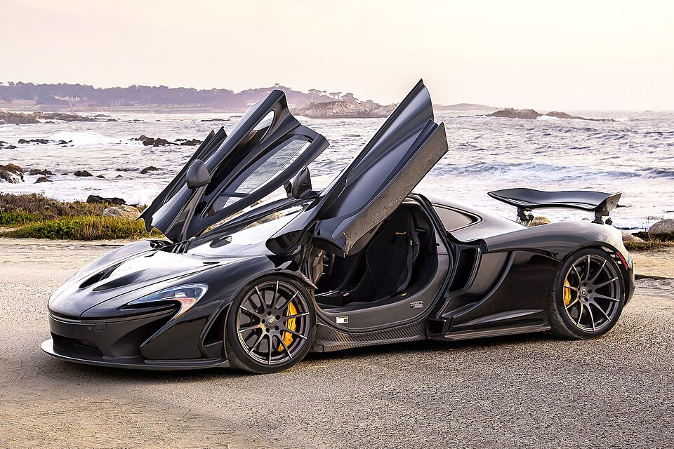 Fayl:McLaren P1.jpg